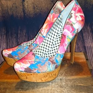 Jessica S. Floral Platform Heels. Never worn.